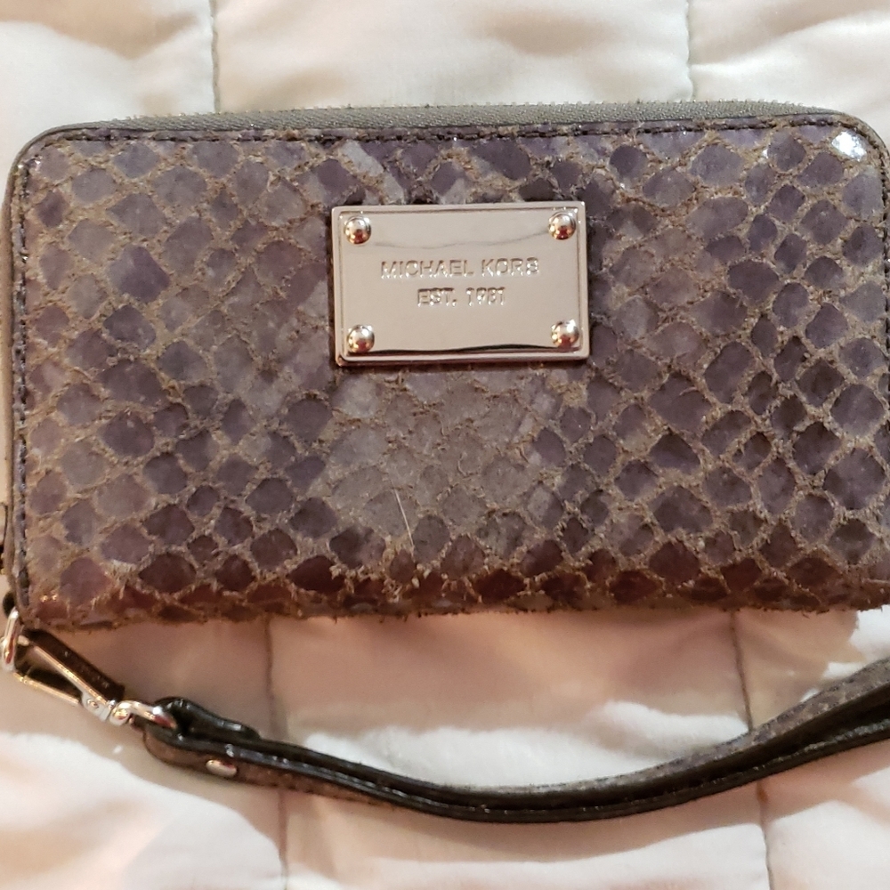 Michael Kors wallet